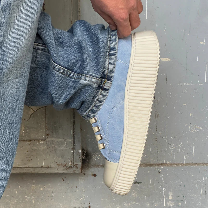 Vapor Sneakers